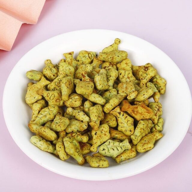 Bánh cá catnip túi hãng 40gr - Ảnh 4